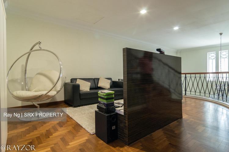 Kew Vale (D16), Terrace #209464901